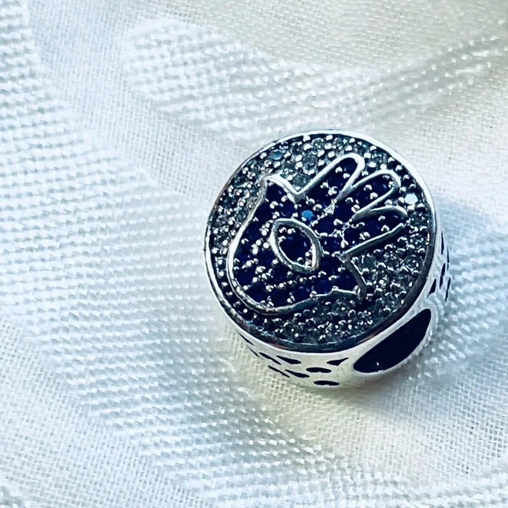 🧿✨ NWOT Blue Evil Eye Hamsa Hand Charm – 925 Sterling Silver 💙